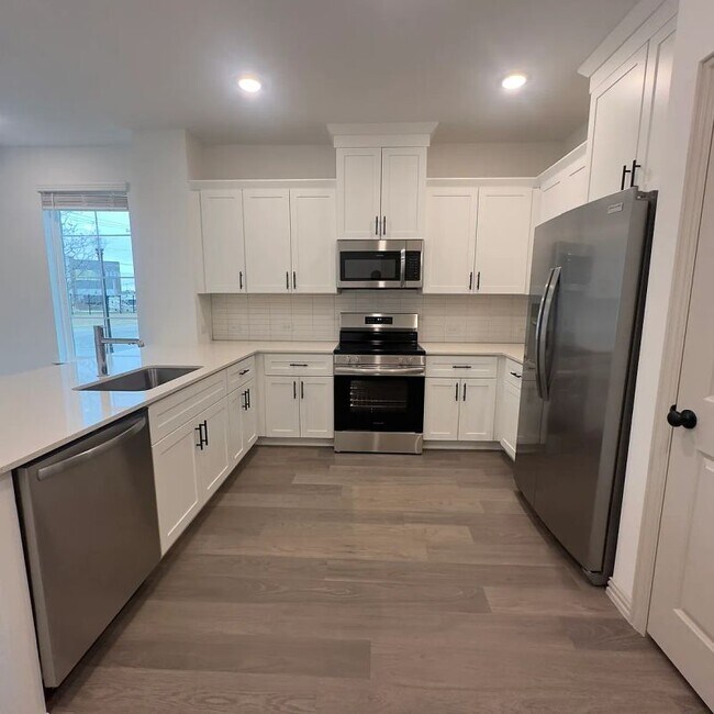 Foto del edificio - 5370 Springlake Pkwy