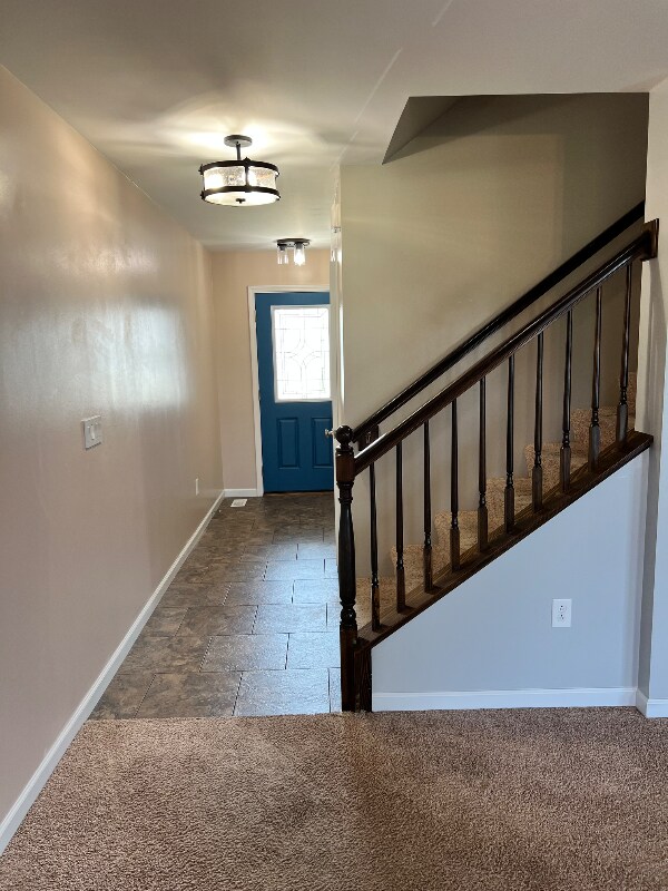 Foto del edificio - 820 Harbor Woods Dr