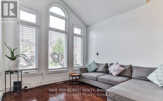 Photo du bâtiment - 5141 Oakley Dr