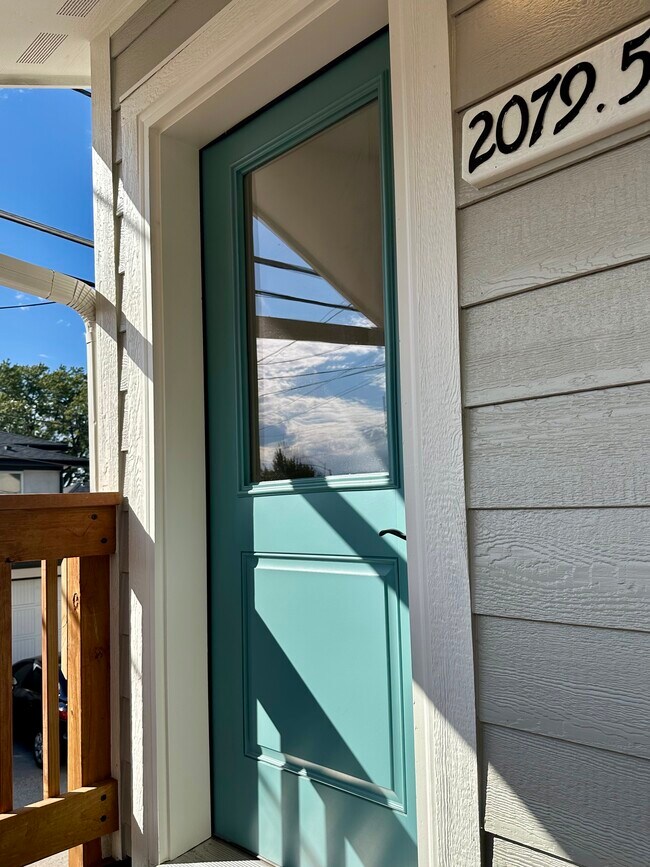 Photo - 2-2072 Pennsylvania St House