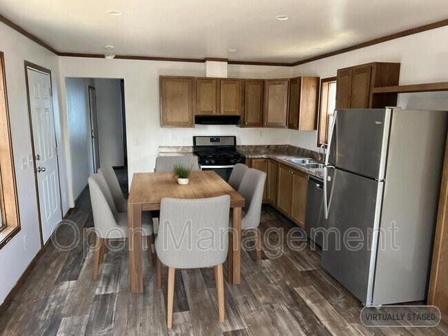 Foto del edificio - 755 N Tratt St