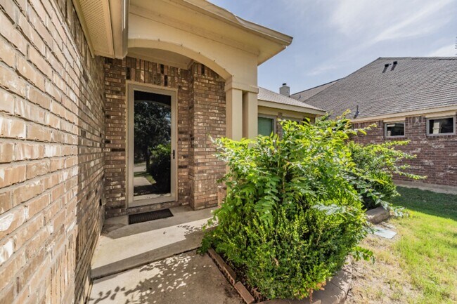 Building Photo - 1324 Elkford Ln