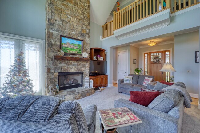 Foto del edificio - 137 N Ridge Ln