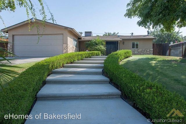 Foto principal - 2605 Tangerine St