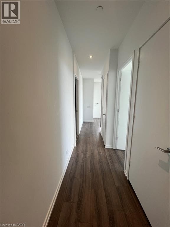 Photo principale - 1000 Portage Pkwy