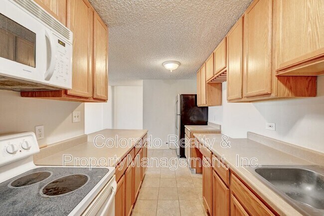 Building Photo - 2225 Buchtel Blvd S