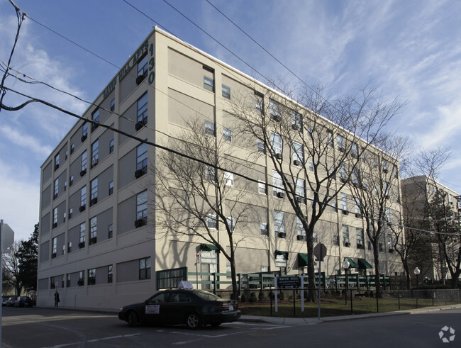 Foto del edificio - Savin Hill