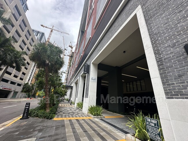 Photo - 601 NE 1st Ave Apartment