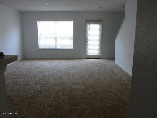 Building Photo - 1500 Calming Water Dr