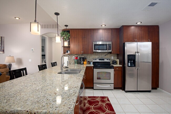 Building Photo - 28944 Desert Princess Dr