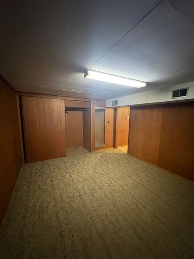 Building Photo - Single Family Home in East Peoria IL