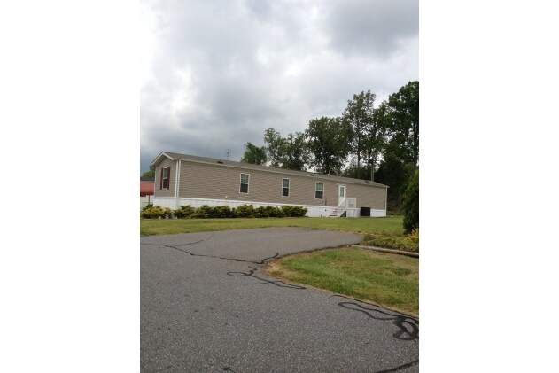 Foto del edificio - Bradford Crossing MHP