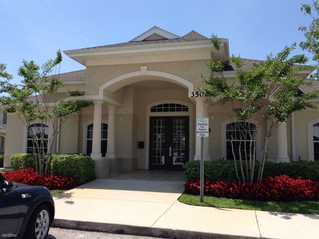 Building Photo - 3512 D'Avinci Way