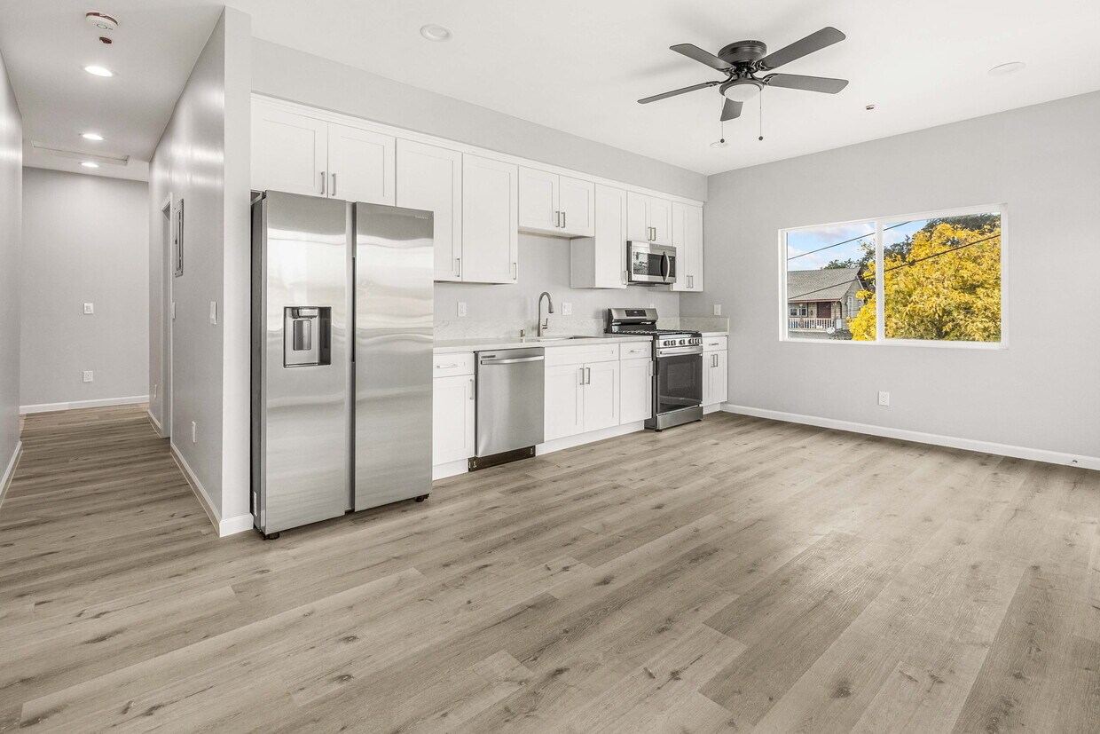 Foto principal - 2086 Kearney Ave