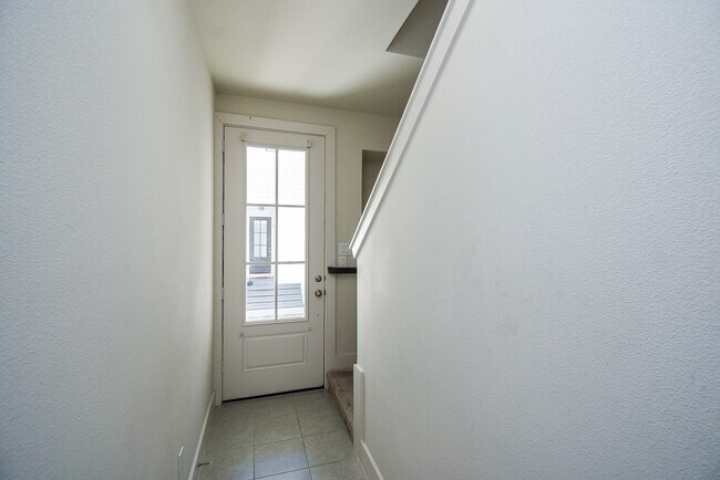 Foto del edificio - 6031 Cypress St