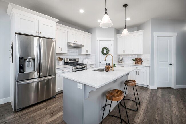 Foto del edificio - 1713 N 3780 W