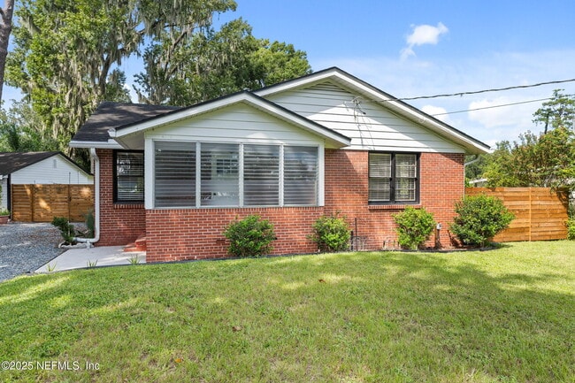 Building Photo - 4078 Spring Park Cir