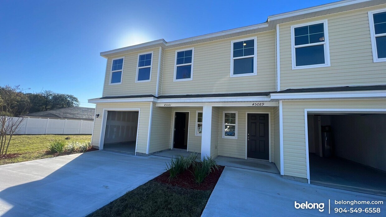 45081 Red Brick Dr, Callahan, FL 32011 Townhome Rentals in Callahan