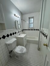 Building Photo - 5915 Boulevard E