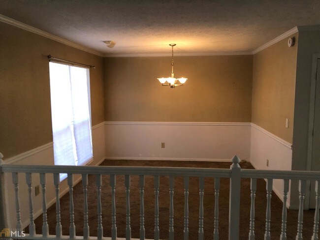 Building Photo - 5520 Mountain Springs Cir