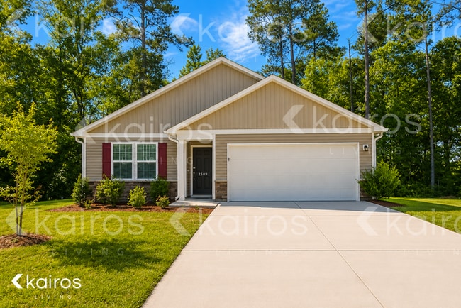 Building Photo - 2509 Upland Cir SE