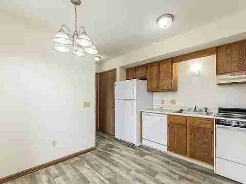 Building Photo - 24 Scioto Dr