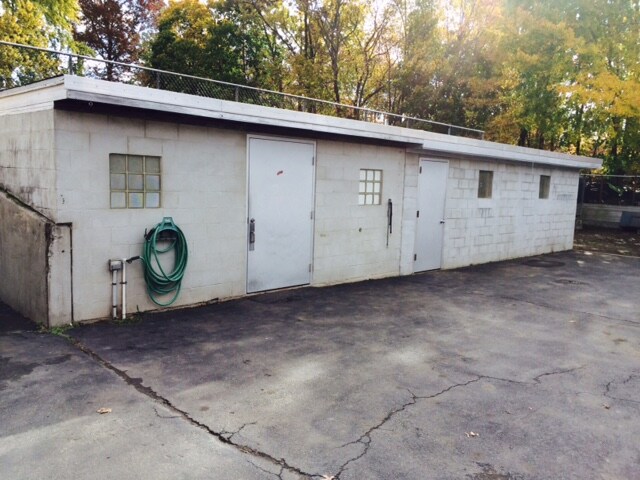  - 252 W Westfield Ave