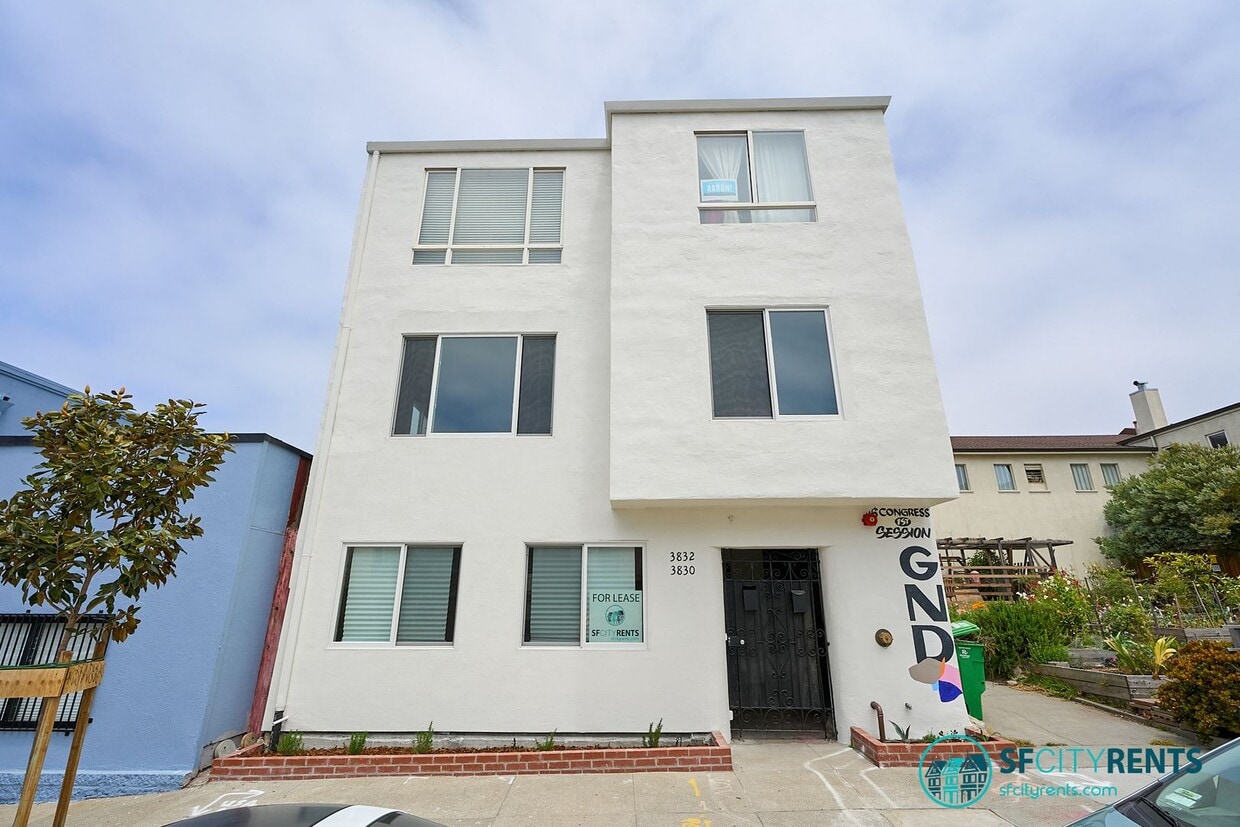 Primary Photo - Outer Sunset: Freshly Remodeled 2-ROOM Stu...