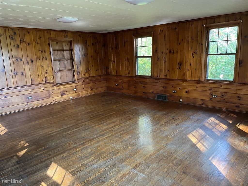 Building Photo - 2 br, 1 bath House - 171 Leyden Road