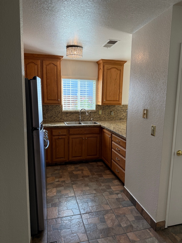 Building Photo - 1842 Heritage Dr