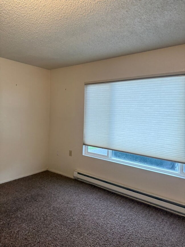 Foto del edificio - 715 Bluff Ave SW