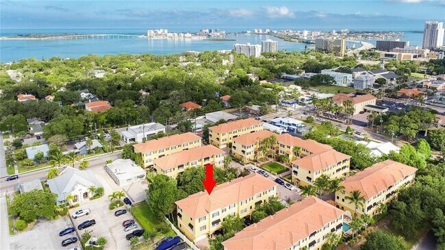 Foto del edificio - 532 Jasmine Way