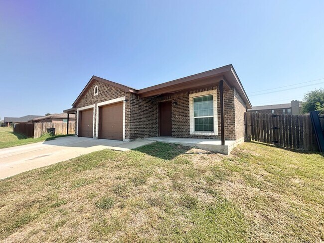 Foto del edificio - 405 Olaf Dr