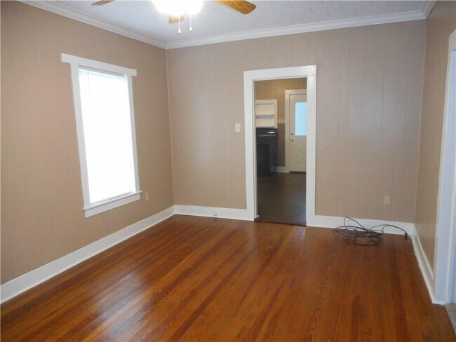 Building Photo - 2301 Co Rd 348