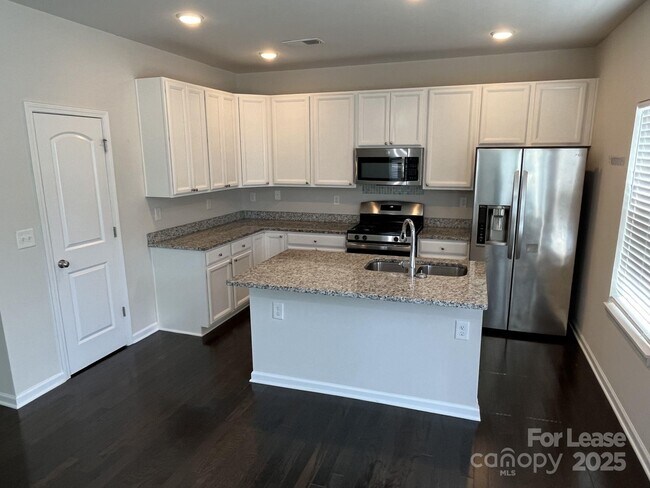 Foto del edificio - 7447 Jane Parks Way