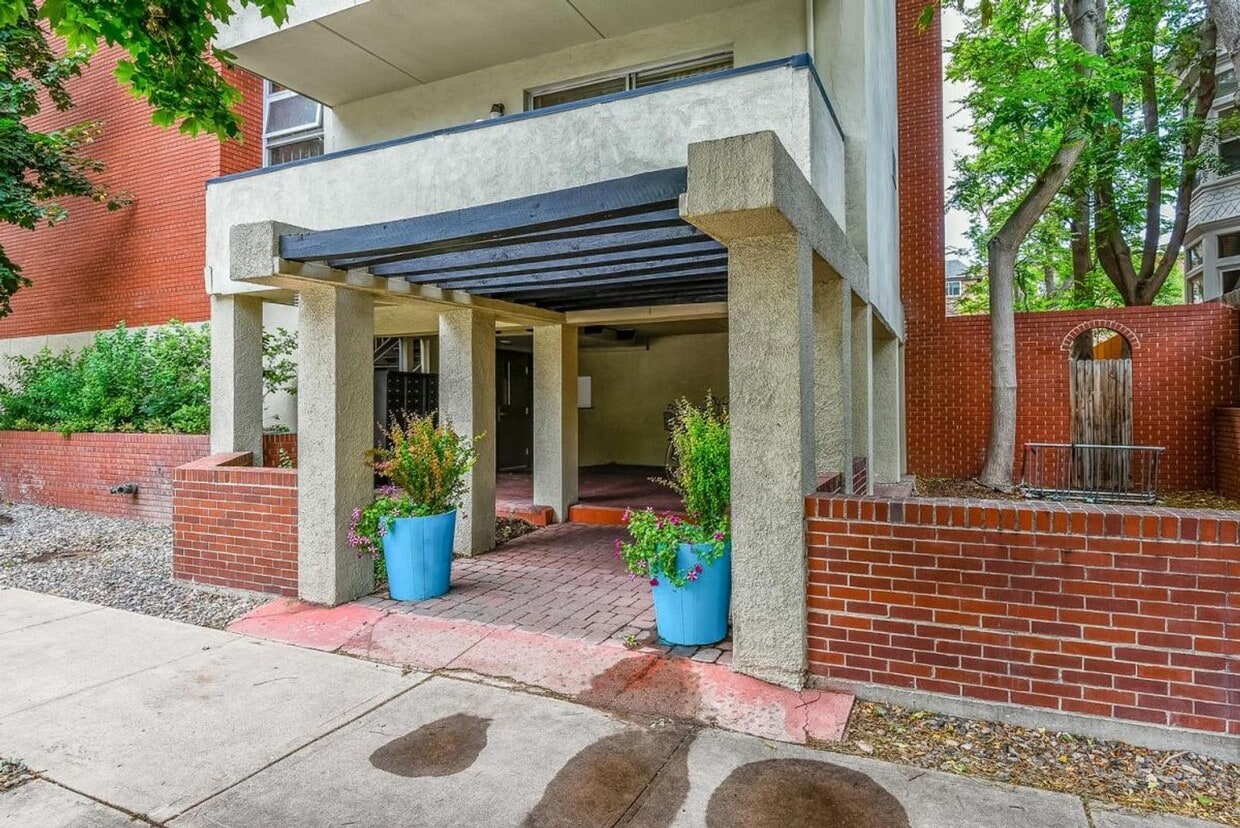 Photo - 1267 Lafayette St (Denver, CO)