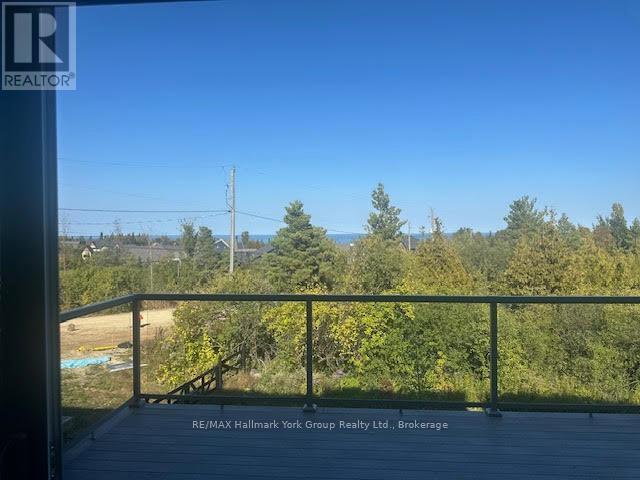 Photo du bâtiment - 10 Waterview Ln