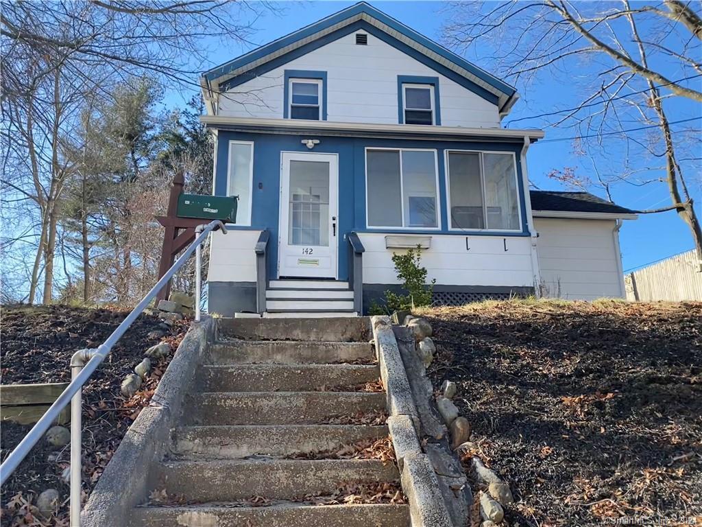 Primary Photo - 142 Spring St
