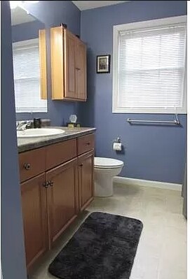 Foto del edificio - 1016 Middlesex St