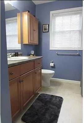 Building Photo - 1016 Middlesex St