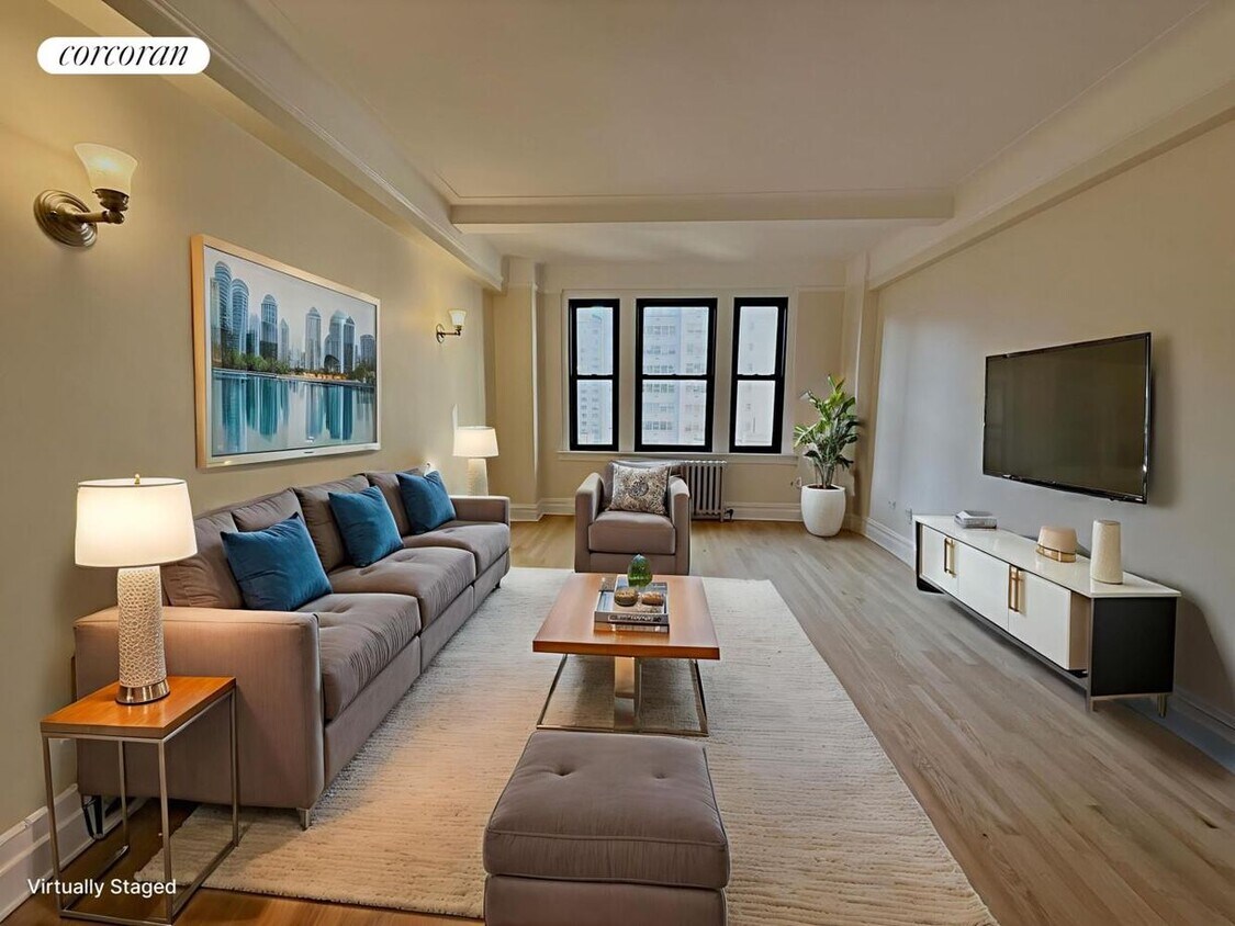 Foto principal - 210 E 68th St