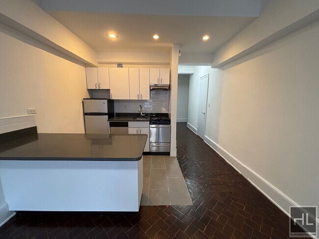 Foto del edificio - WEST 73 STREET