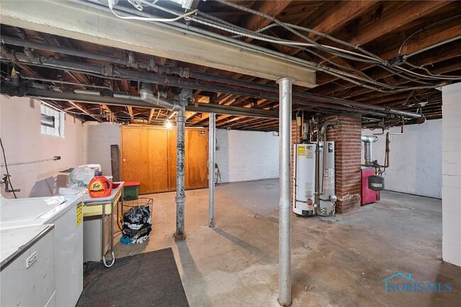 Building Photo - 438 Pasadena Blvd
