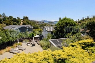 Building Photo - 19 Bayview Terrace