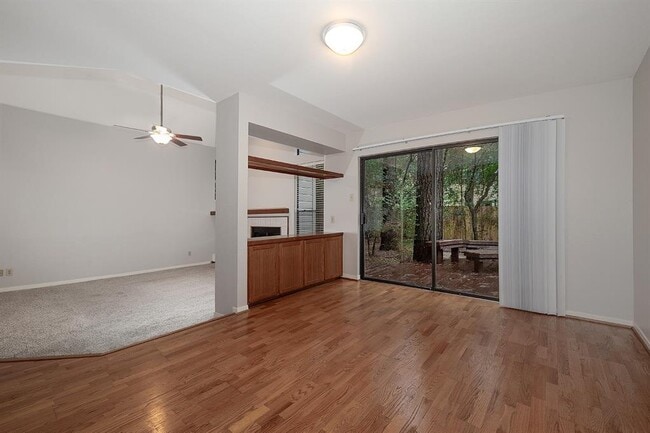 Building Photo - 8 Gannet Hollow Pl