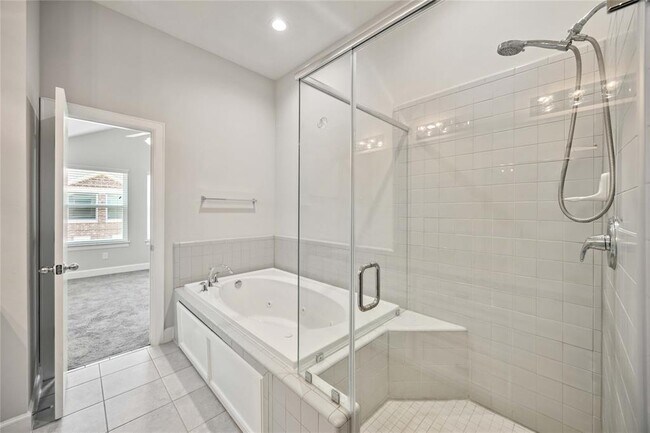 Building Photo - 8705 Bryam St
