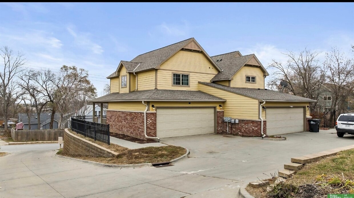 Photo - 2510 N 42nd St (Omaha, NE)