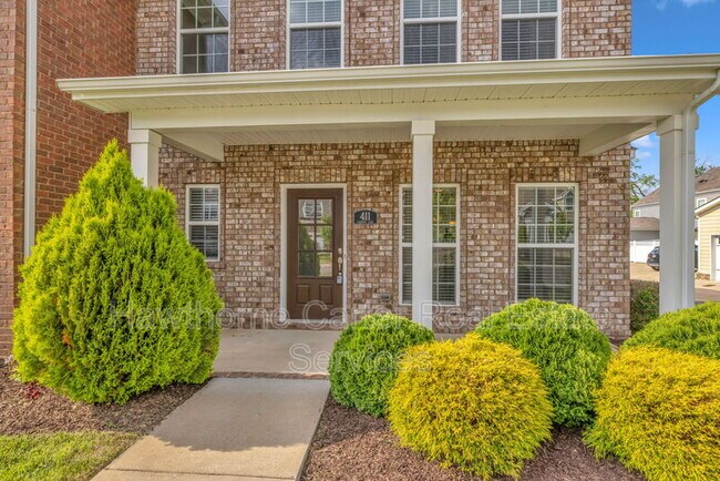 Foto del edificio - 411 Oldbury Ln