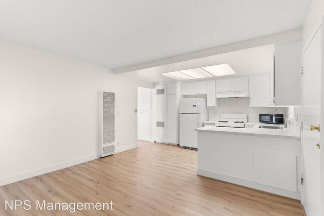 Foto del edificio - 1 br, 1 bath Apartment - 402 S Bonnie Brae...