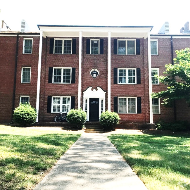 Building Photo - 1337 E. Morehead Street